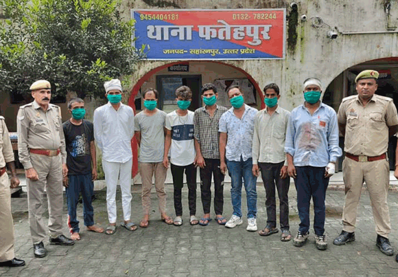 शांति भंग के आरोप में 8 आरोपी गिरफ्तार, भेजे जेल