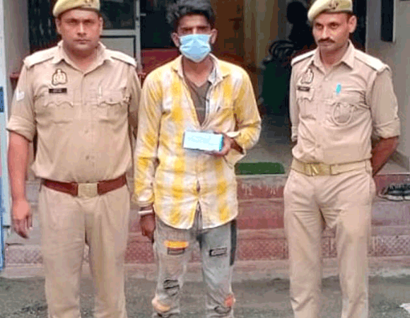पुलिस के हत्थे चढ़ा शातिर मोबाइल चोर