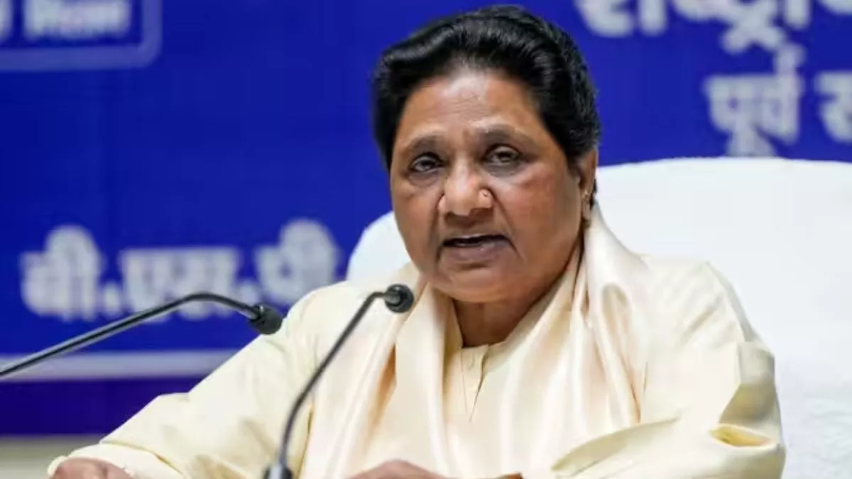 मायावती ने जनाधार बढ़ाने के लिए तैयार किया मास्टर प्लान, बंद कमरे में हुए फेरबदल