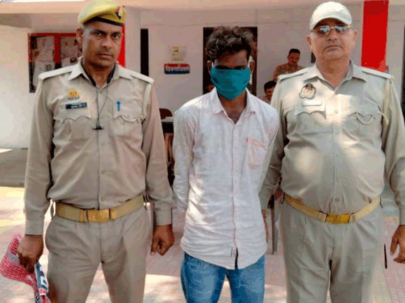 पुलिस ने पकड़े दो वारंटी आरोपी