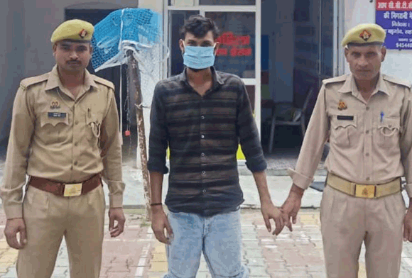 पुलिस के हत्थे चढ़ा जिलाबदर बदमाश