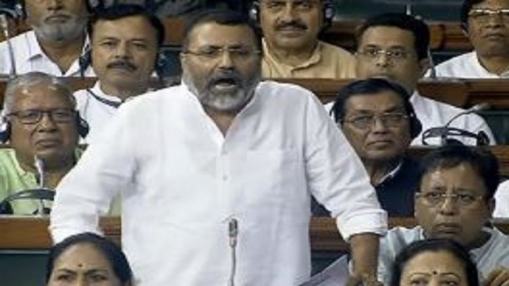 निशिकांत दुबे ने राहुल गांधी से पूछा ये सवाल, संसद में जमकर हुआ हंगामा