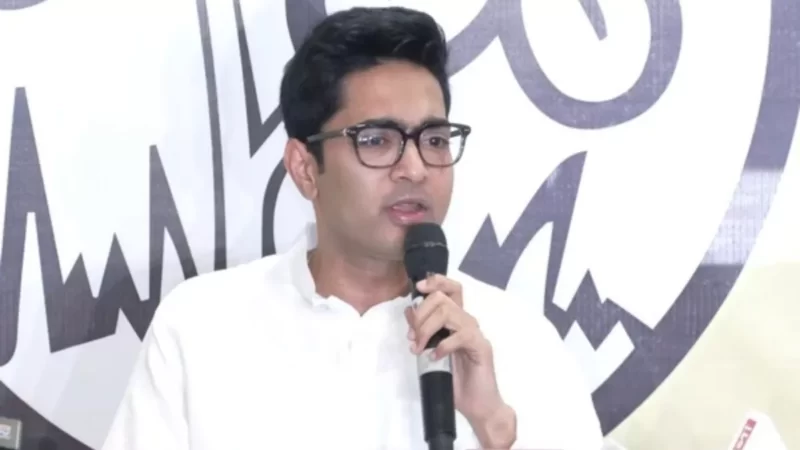 ED दफ्तर पहुंचे टीएमसी महासचिव अभिषेक बनर्जी, शिक्षक भर्ती घोटाला मामले में होगी पूछताछ