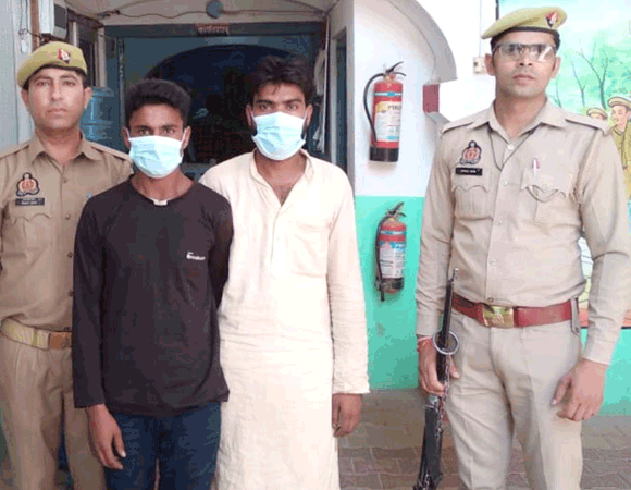 पुलिस ने किया टिन शैड चोरी का खुलासा, दो आरोपी पकड़े