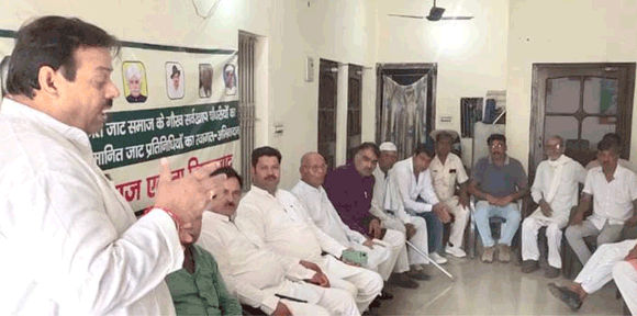 जाट समाज की पंचायत में लिया कुरीतियों को दूर करने का निर्णय