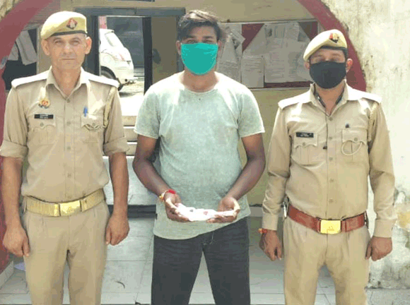 मुठभेड़ में पुलिस दबोचा शातिर गौकश