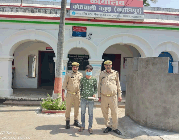 पुलिस ने तमंचे के साथ युवक को गिरफतार कर जेल भेजा