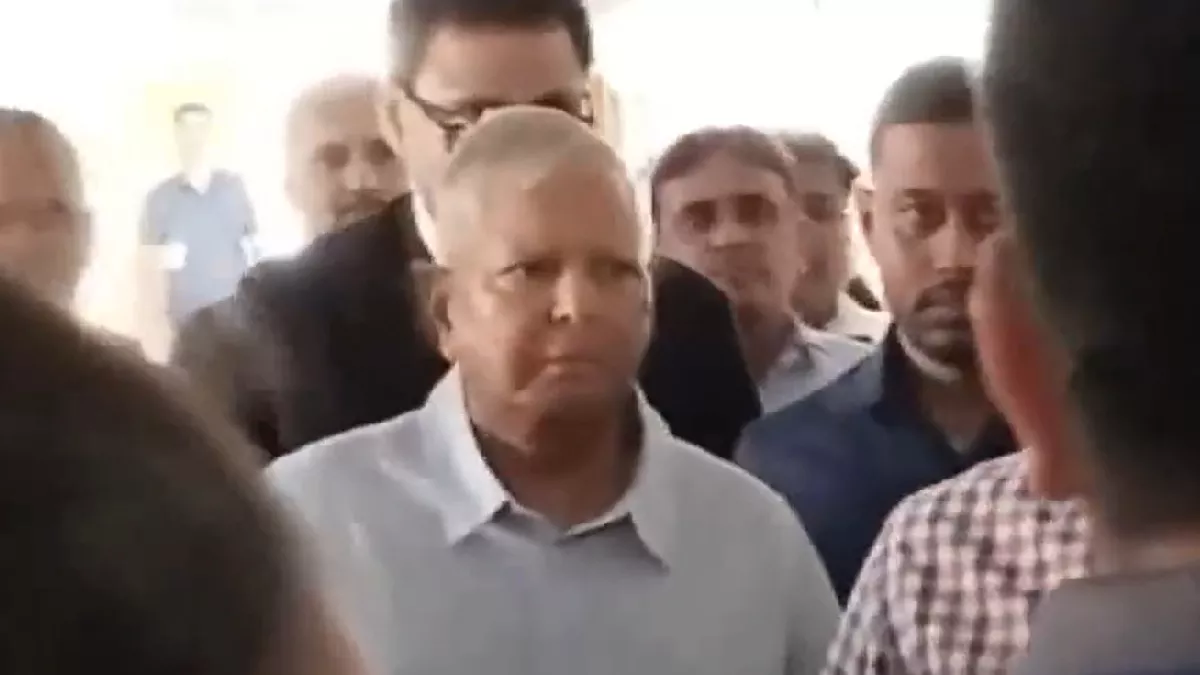 लालू परिवार को मिली राहत, नौकरी के बदले जमीन घोटाला मामले में कोर्ट ने दी जमानत