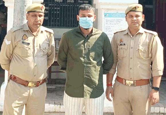 पुलिस के हत्थे चढ़ा गैंगलीडर, भेजा जेल
