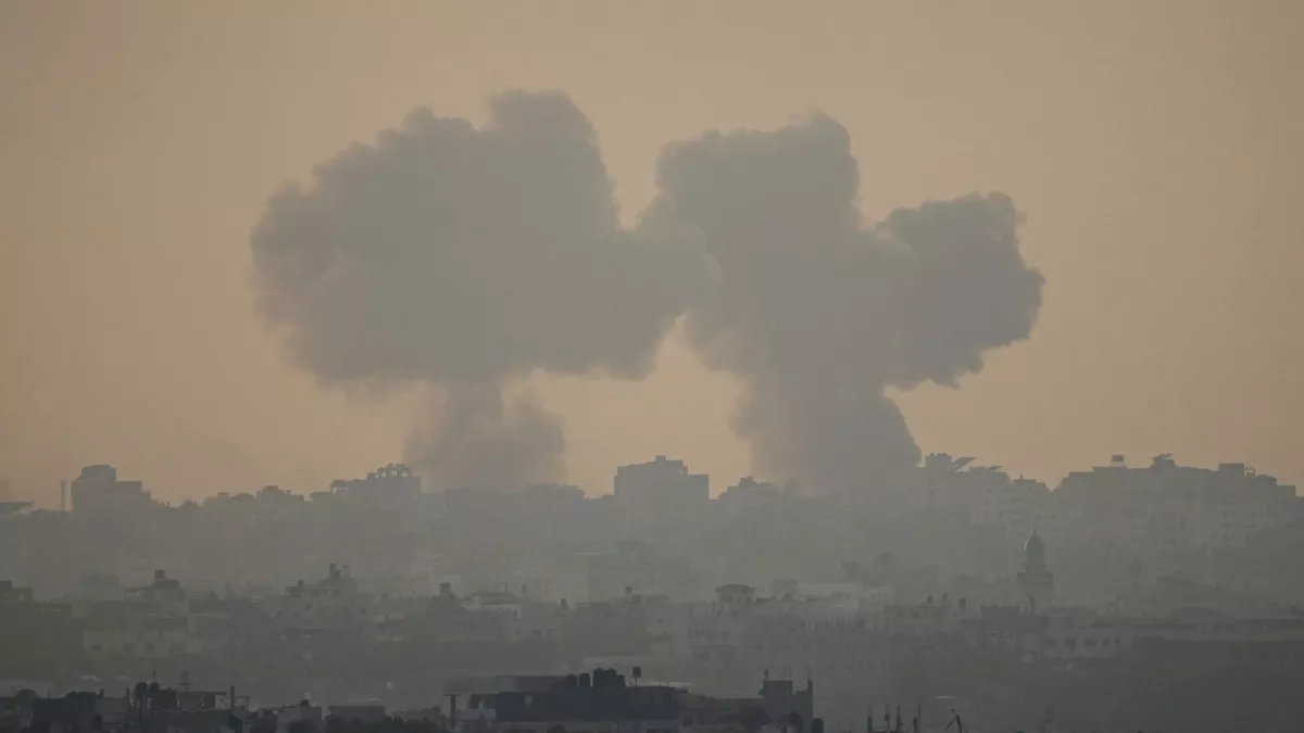 Israel-Hamas War: इजरायल ने गाजा-लेबनान पर की एयर स्ट्राइक, कई लोगों की मौत की खबर; नेतन्याहू ने बुलाई हाई लेवल मीटिंग