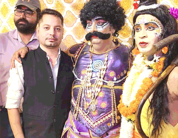 विजय खुराना ने किया कम्भकर्ण का सशक्त अभिनय