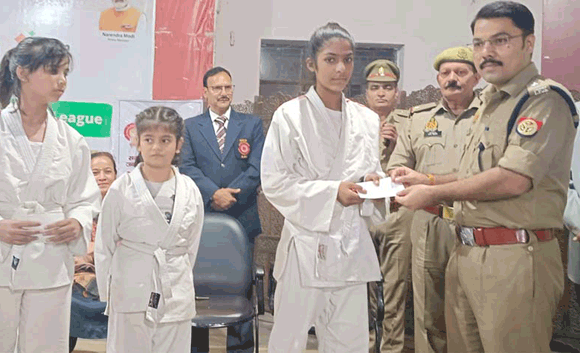 प्रज्ञा व प्रेरणा ने जूडो प्रतियोगिता में हासिल किया बंदी में है दम खिताब