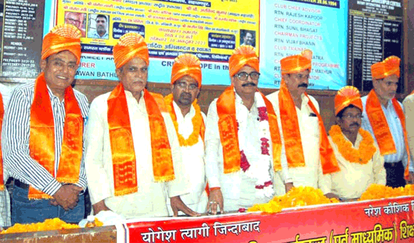 ईसम सिंह बने उत्तर प्रदेश जूनियर हाईस्कूल शिक्षक संघ के जिलाध्यक्ष