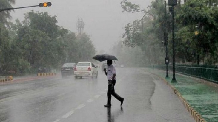 यूपी-बिहार समेत देश के इन राज्यों में भारी बारिश की चेतावनी, मौसम विभाग ने जारी किया अलर्ट