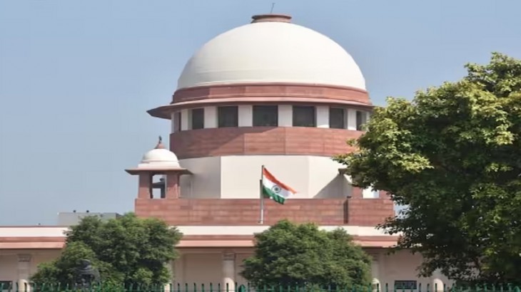 Delhi Pollution: दिल्ली में प्रदूषण को लेकर SC सख्त, कहा- रोकथाम के लिए योजनाएं सिर्फ कागजों पर