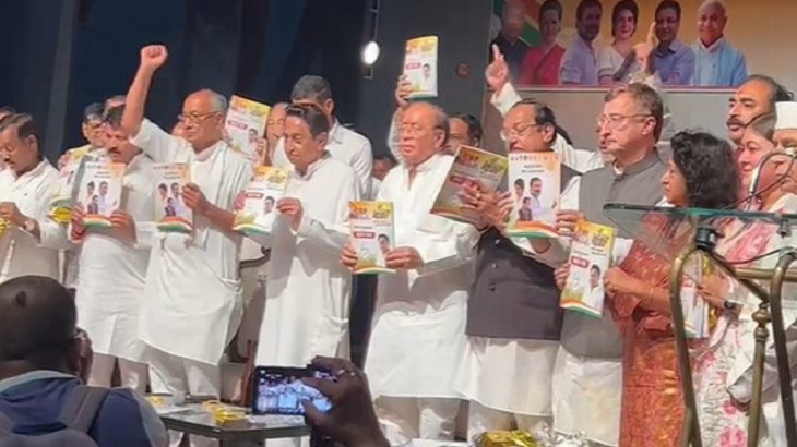 कांग्रेस के वचन पत्र में वादे ही वादे, MP में पुरानी पेंशन से लेकर गोबर खरीदने और IPL टीम बनाने की गारंटी