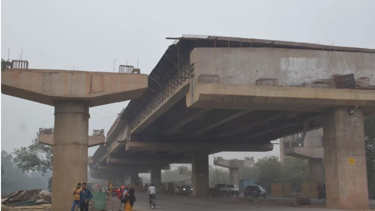 प्रदूषण ने रोकी दिल्ली के विकास की रफ्तार, जाम से मुक्ति दिलाने वाले 4 बड़े प्रोजेक्ट का काम बंद