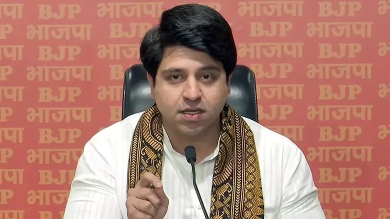 ‘राजस्थान में रक्षक ही भक्षक बन गए हैं’, BJP ने कहा- दुष्कर्म करने वालों को बचा रही है कांग्रेस सरकार