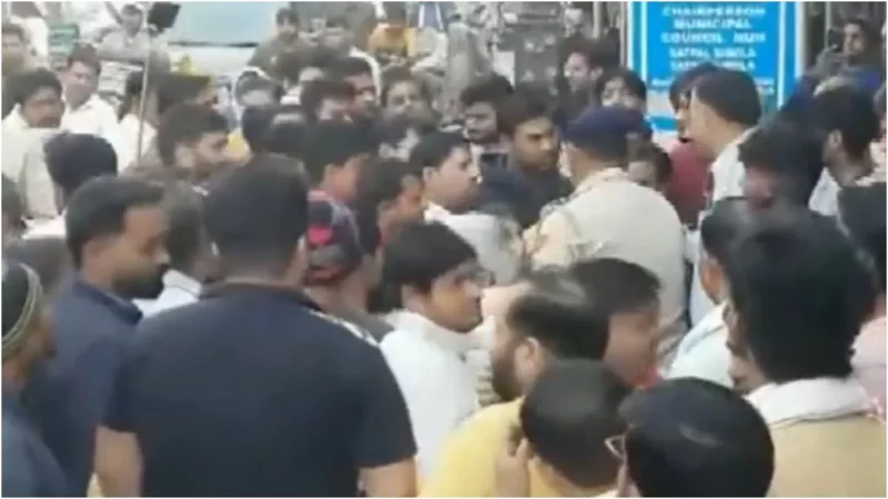 Nuh में फिर दो समुदायों के बीच तनाव, कुआं पूजन को जा रही महिलाओं पर पथराव से लोग नाराज; VHP प्रदेश अध्यक्ष नूंह रवाना