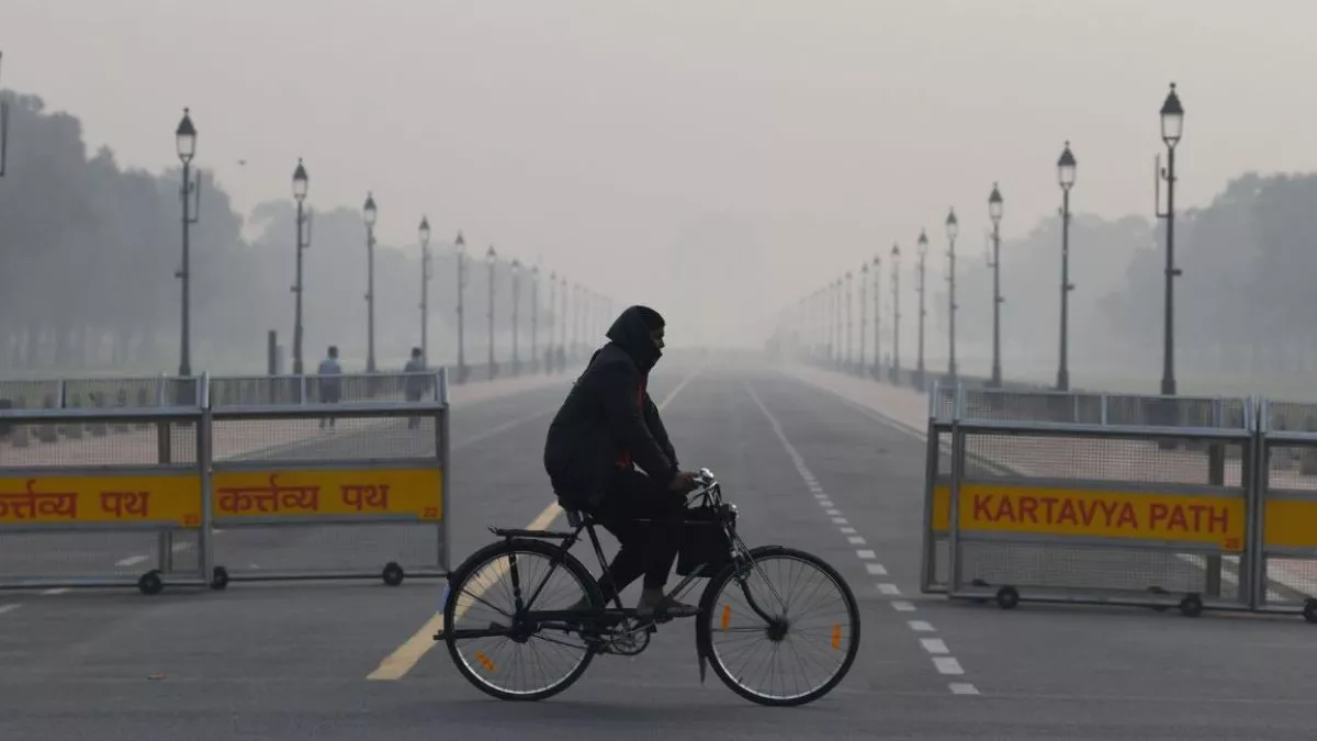 एक घंटे की बारिश ने धो दिया महीने भर का प्रदूषण, चैन की सांस के बाद ठंड ने बढ़ाई टेंशन