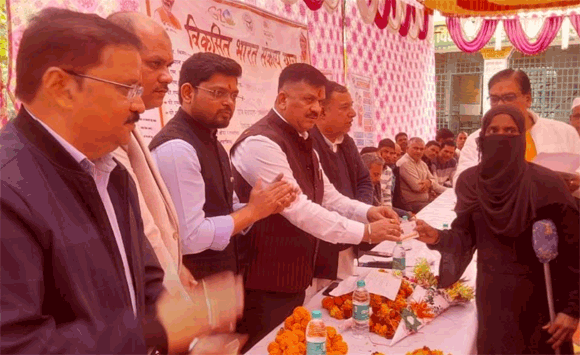 माहेश्वरी खुर्द एवं मुरादखेडी में विकसित भारत संकल्प यात्रा का हुआ भव्य कार्यक्रम आयोजित