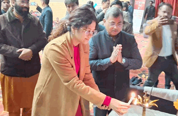 नगर निगम सफाई मित्रों की सुविधाओं और सम्मान के लिए सदैव प्रतिबद्ध: महापौर