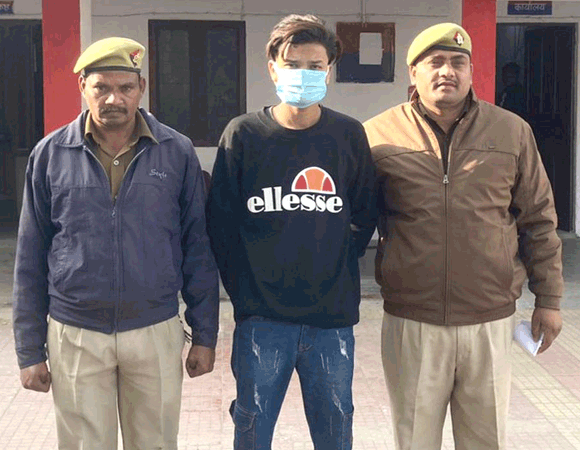 पुलिस के हत्थे चढ़ा दुष्कर्म करने का आरोपी