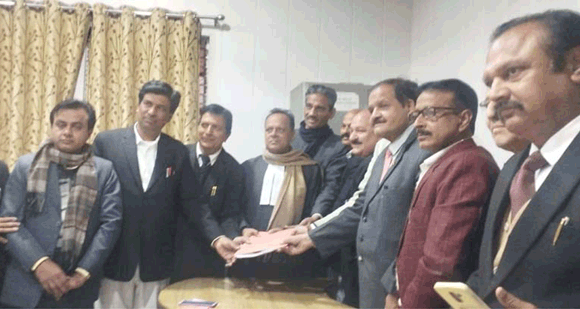 सहारनपुर अधिवक्ता एसोसिएशन के चुनाव में ३० प्रत्याशियों ने खरीदे नामांकन पत्र