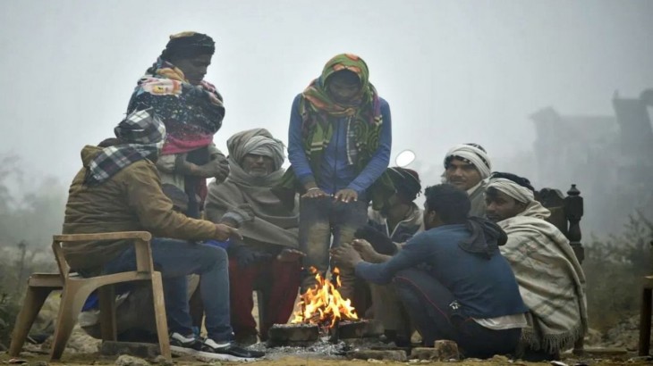 पहाड़ों पर बर्फबारी से मैदानी राज्यों में बढ़ेगी गलन, उत्तर भारत में अब पड़ेगी काम की ठंड