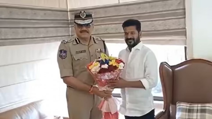 तेलंगाना चुनाव नतीजों के बीच चुनाव आयोग ने DGP को किया सस्पेंड, प्रदेश कांग्रेस अध्यक्ष से मुलाकात बनी वजह