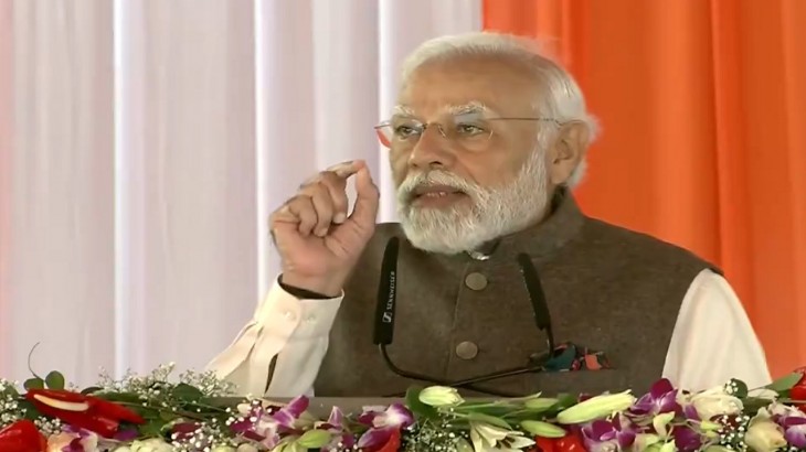 पीएम मोदी ने स्वर्वेद महामंदिर का किया लोकार्पण, जानें कितनी आई है लागत?
