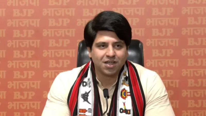 ‘पश्चिम बंगाल के पुरुलिया में पालघर पार्ट टू’, बच्चा चोरी के संदेह में साधुओं को पीटने पर भाजपा के निशाने पर ममता