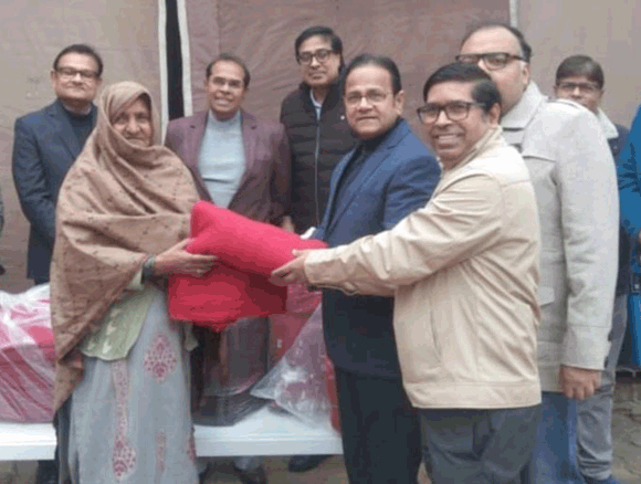 आईएमए से जुड़े चिकित्सकों ने गरीब मरीजों को बांटे कम्बल