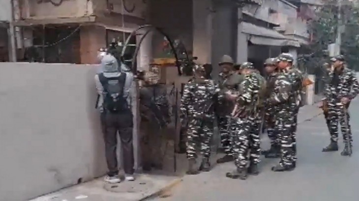 ईडी ने पश्चिम बंगाल में फिर की छापेमारी, ममता सरकार के दो मंत्रियों के घर मारी रेड
