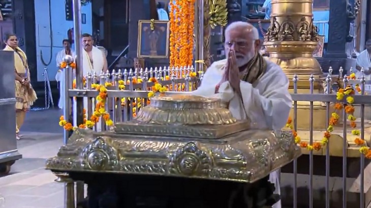 पीएम मोदी ने केरल के गुरुवयूर मंदिर में किए दर्शन, 4000 करोड़ की परियोजनाओं का करेंगे उद्घाटन