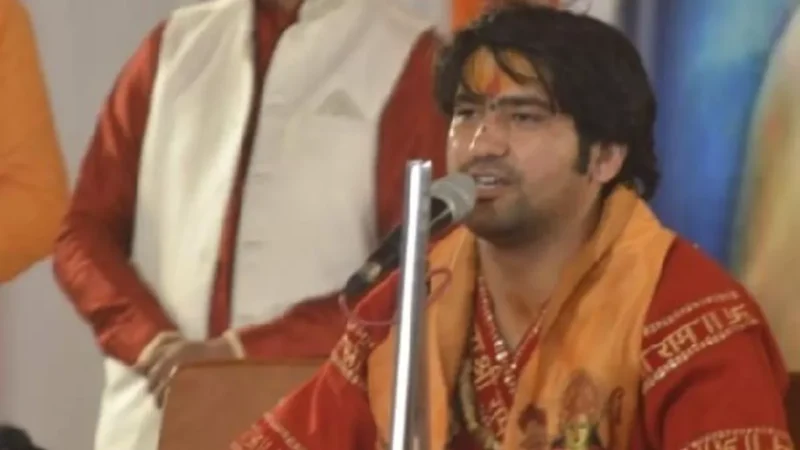 ‘यह देश अब अकबर और बाबर का नहीं है’, धीरेंद्र शास्त्री बोले- जल्‍द ही धर्म विरोधियों की ठठरी उतारूंगा