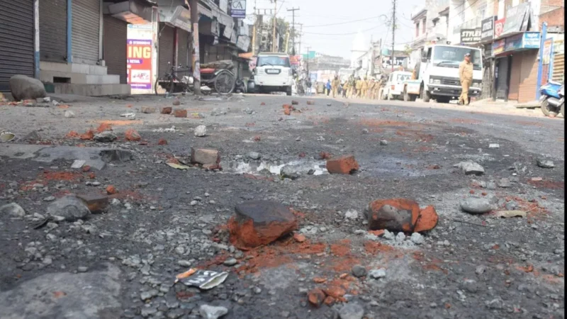 हल्द्वानी में आज कर्फ्यू से राहत की उम्मीद, हिंसा के बाद सात जोन में बंटा शहर; मजिस्ट्रेट तैनात