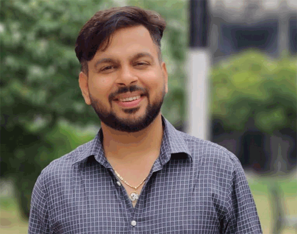 नकुड निवासी आशीष ने नेट परीक्षा मे 14 वीं रेंक हासिल कर नगर का मान बढाया