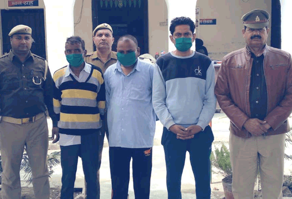 पुलिस ने 10 वारंटी आरोपियों को किया गिरफ्तार