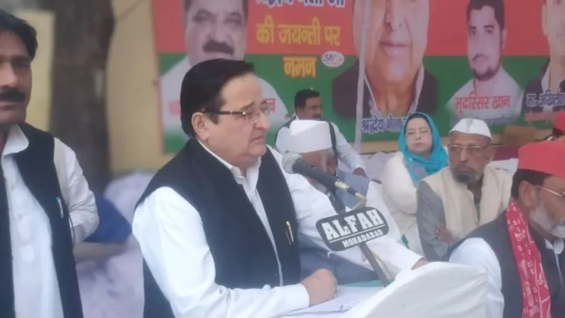 मुरादाबाद सीट पर सपा के साथ हुआ खेल! एसटी हसन के बाद रुचि वीरा ने भी दाखिल कर दिया नामांकन