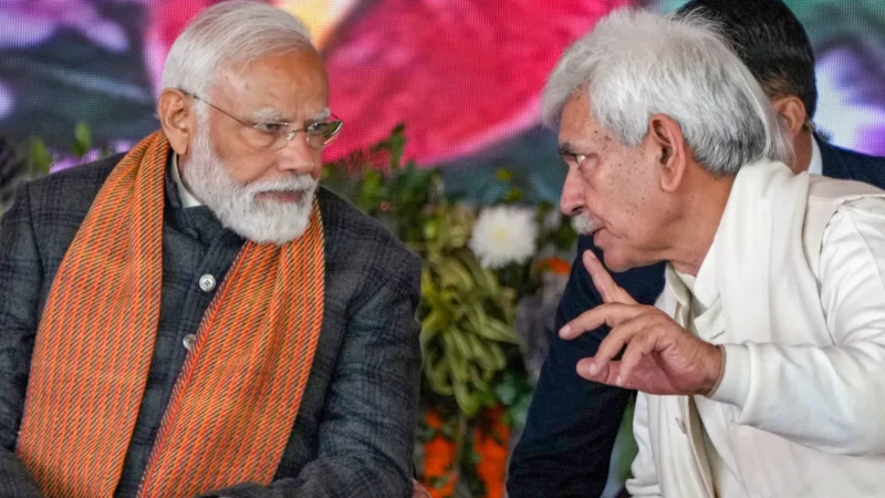 उप राज्यपाल पद से इस्तीफा दे सकते हैं मनोज सिन्हा, गाजीपुर से चुनाव लड़ने पर चर्चा- सूत्र