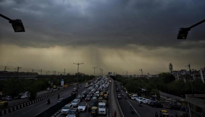 घनन घनन घिर आए बदरा, कहीं पर तेज हवा, कहीं बरसेगा पानी, यूपी मौसम को लेकर बड़ा अपडेट