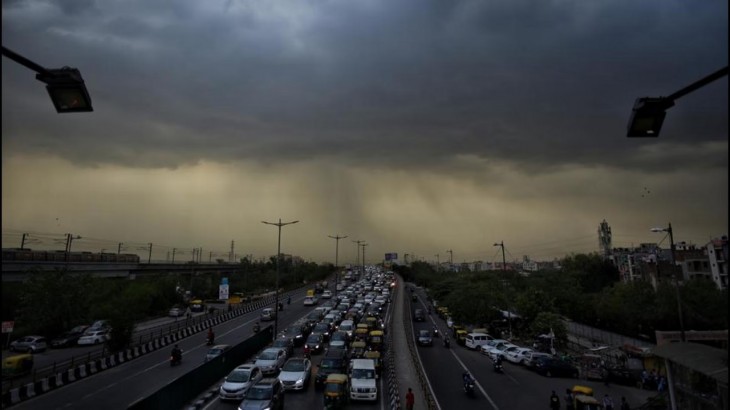 दिल्ली-NCR में बारिश के बाद मौसम में आया कितना बदलाव, क्या फिर झुलसाएगी गर्मी?