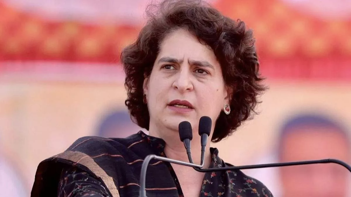 ‘रोज अदाणी-अंबानी की बात करते हैं राहुल गांधी’, पीएम मोदी ने किया हमला तो बचाव में आईं बहन प्रियंका