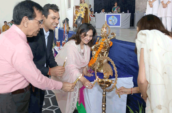 विज्ञान एवं प्रौद्योगिकी के 50 वर्षों का मनाया जश्न