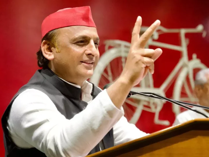 नोएडा बना रणक्षेत्र, आज पीएम मोदी, सीएम योगी ने चलाए शब्द बाण, कल अखिलेश भी संभालेंगे कमान