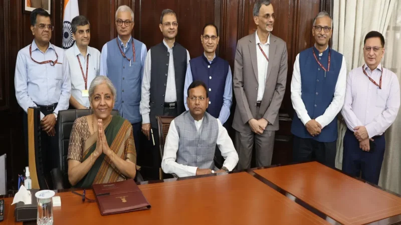 केंद्रीय बजट 2024-25 की तैयारी शुरू, वित्त मंत्री ने दिए निर्देश, जानें कब तक हो सकता है पेश