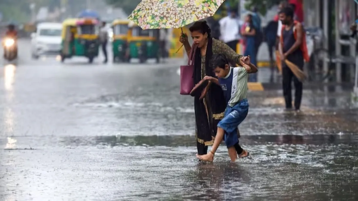 दिल्ली-UP और बिहार में अभी और झुलसाएगी गर्मी, पारा पहुंचेगा 46 के पार, जानिए कब होगी मानसून की पहली बारिश?