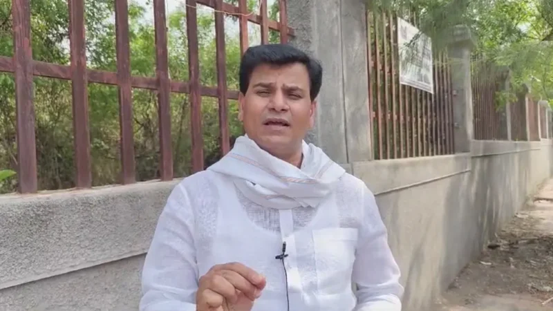 ‘PM मोदी के शपथ लेने के 15 दिन बाद उद्धव ठाकरे उनके साथ दिखेंगे’, अमरावती विधायक रवि राणा का बड़ा दावा