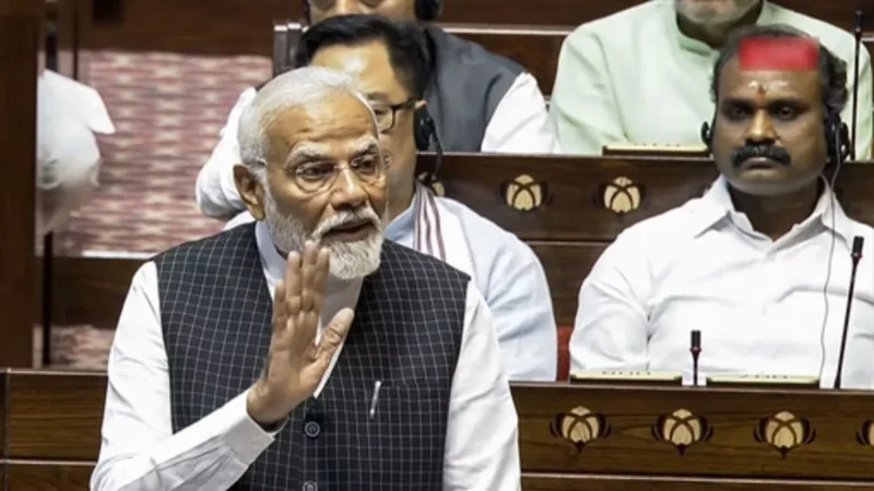 ‘गांधी परिवार सुरक्षित रहे इसलिए…’ पीएम मोदी का आरोप- लोकसभा में कांग्रेस ने इस नेता को बनाया बलि का बकरा